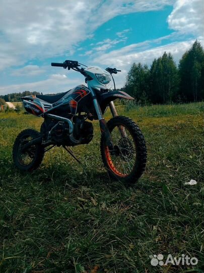 Продам питбайк