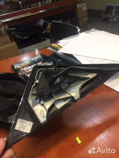 Зеркало заднего вида правое Mercedes-Benz W221