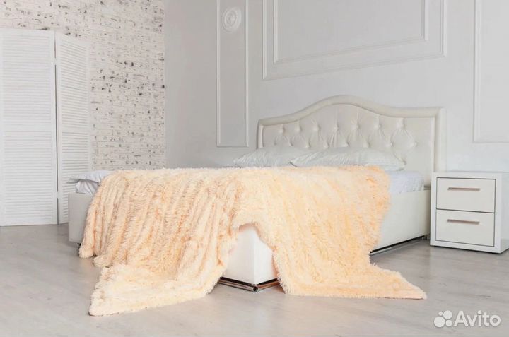 Плед пушистый двусторонний 220* 240