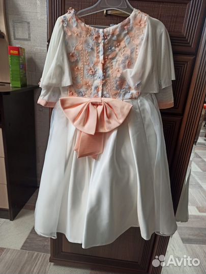 Нарядное платье для девочки