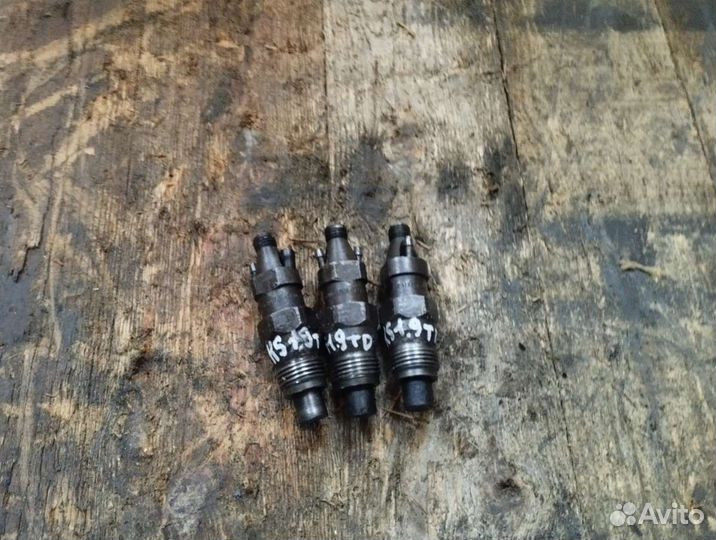 Форсунка citroen xantia 1.9 nn