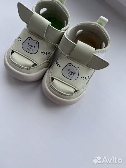 Сандалии для девочки