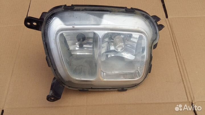 Фара противотуманная левая Kia Sorento 2012-2015 г