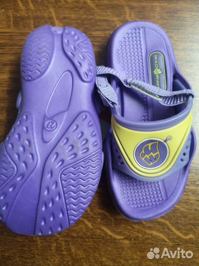 Тапочки для плавания