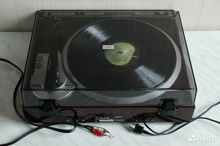 Проигрыватель Denon DP-37F