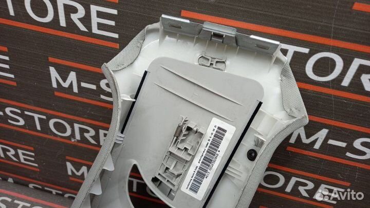 Обшивка стойки левая Volkswagen Passat B6 BVY 2006