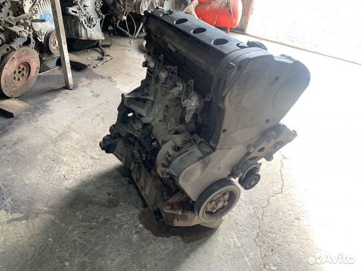 Двигатель Peugeot 307 psarfn10LH 2003