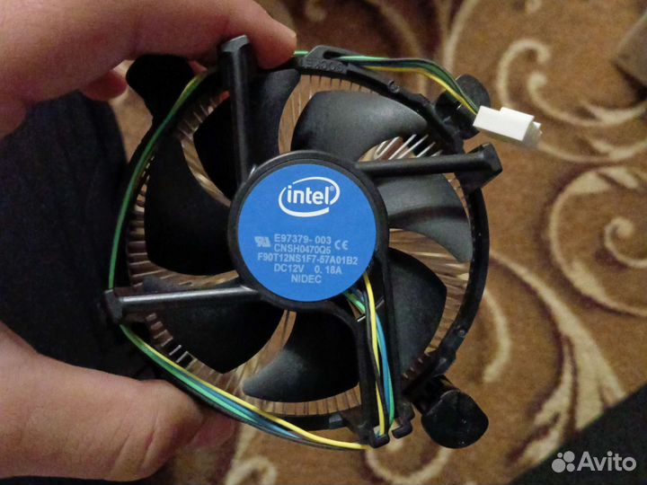 Кулер для процессора Intel E41759