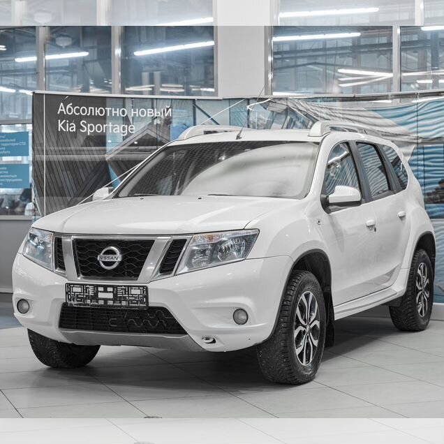 Nissan Terrano 2.0 MT, 2017, 127 400 км