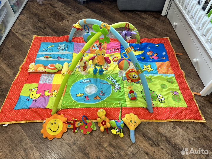 Развивающий коврик taf toys