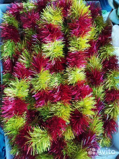 Елочные игрушки пластик