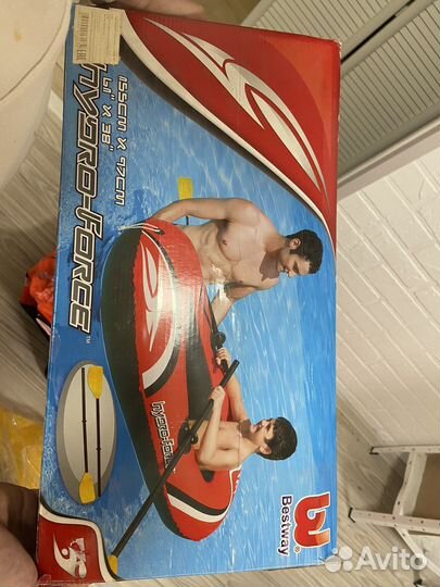 Детская надувная лодка