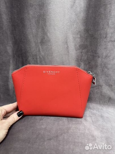 Косметичка Givenchy