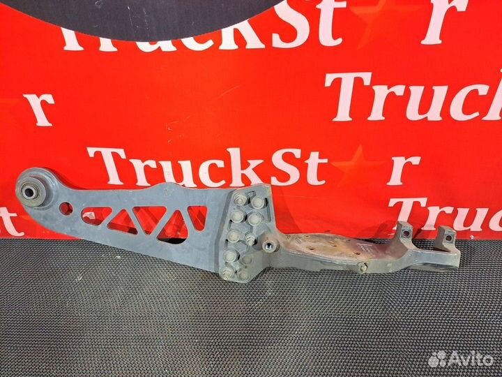 Кронштейн пневморессоры правый Renault T, Volvo FH