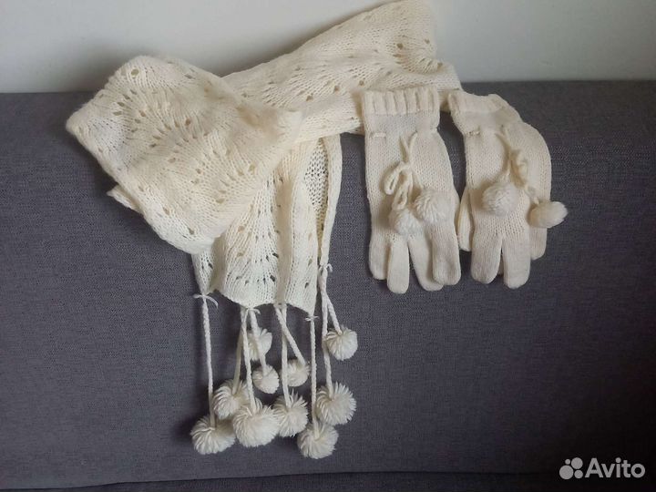 Шарф и перчатки mexx