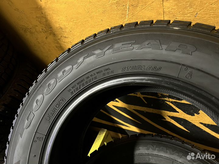 Goodyear Ice Navi Zea II 215/65 R16