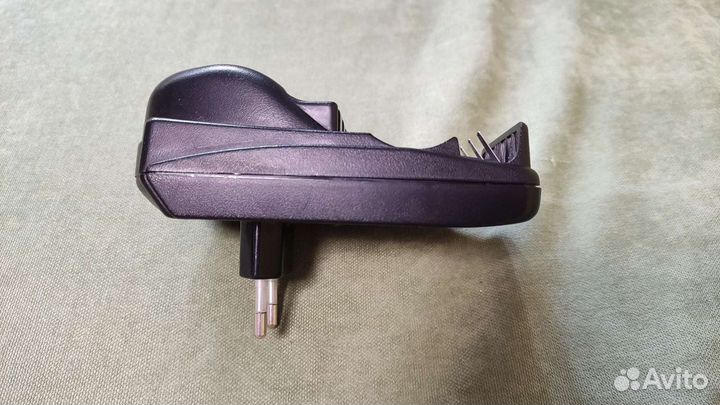 Зарядка для пальчиковых аккумуляторов