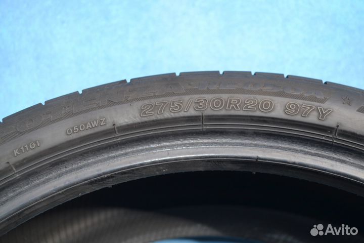 Bridgestone Potenza RE050A 275/30 R20 97