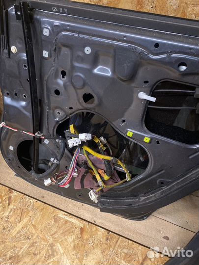 Дверь задняя правая lexus gs 300