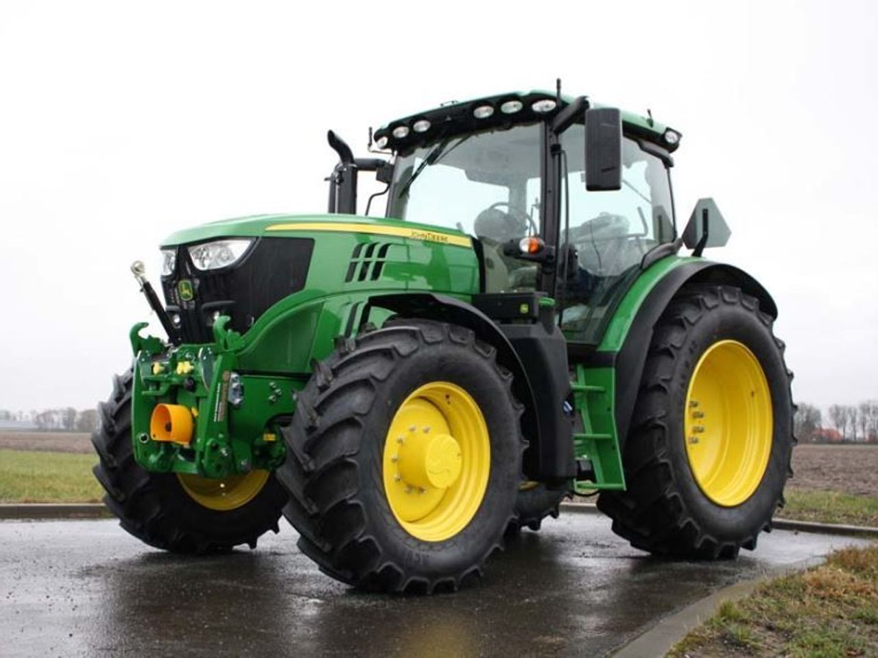 John Deere 6R
