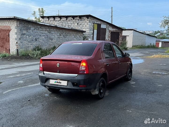 Renault Logan 1.4 МТ, 2011, битый, 186 000 км