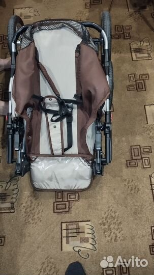 Детская коляска в 1