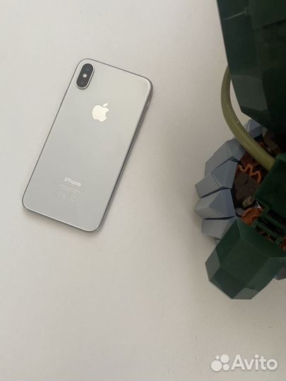 iPhone X, 64 ГБ