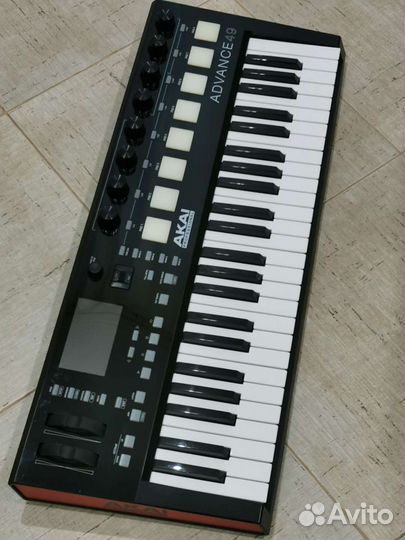 Akai advance 49
