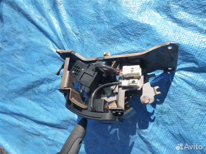 Селектор АКПП Mitsubishi Challenger K99 6G74 2000