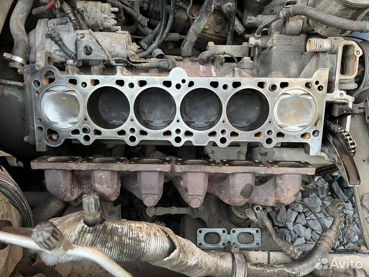 Низ в сборе M50B25 без ванос Е34