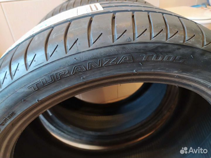 Bridgestone Turanza T005 255/40 R19 100Y