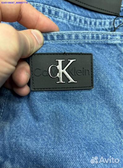 Джинсы Calvin Klein: свобода движений для бананов