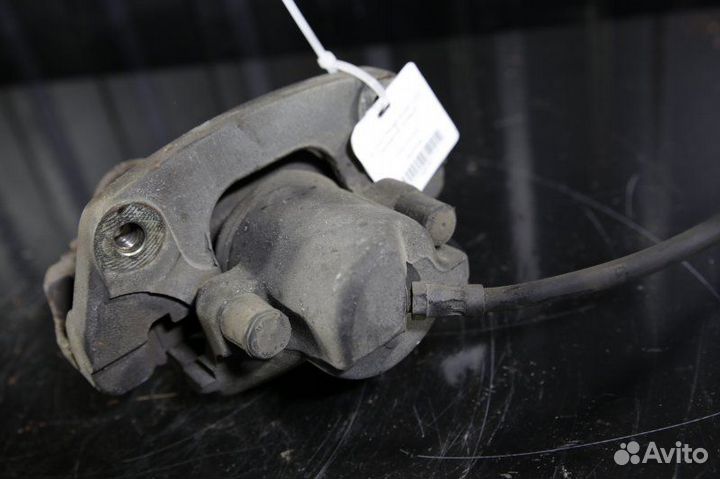 Суппорт передний правый Land Rover Range Rover