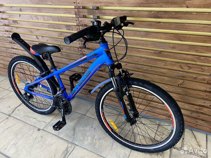 Велосипед новый Stels Navigator 400V 24