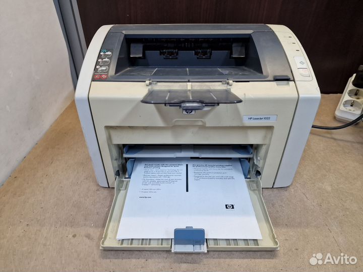 Лазерный принтер HP LaserJet 1022