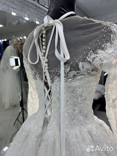 Свадебное платье 46 48