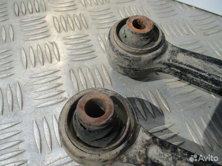 Рычаг передний прямой FAW Besturn B50 2012г