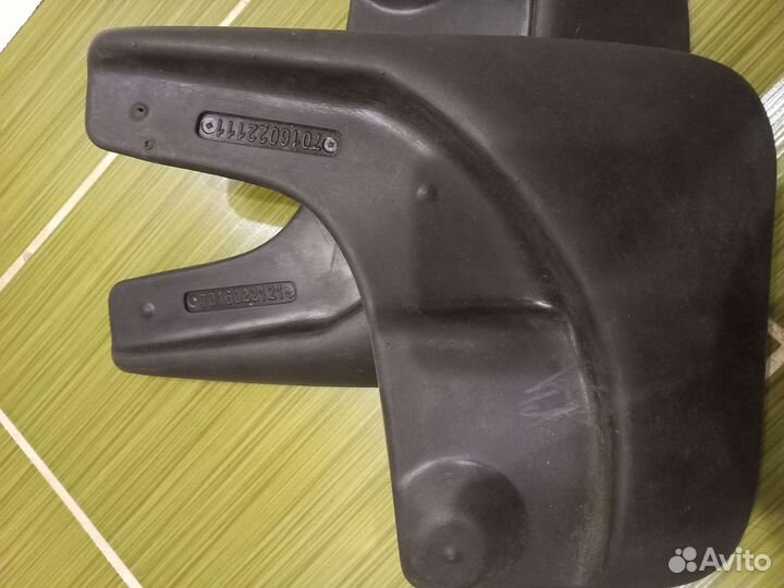 Брызговики skoda