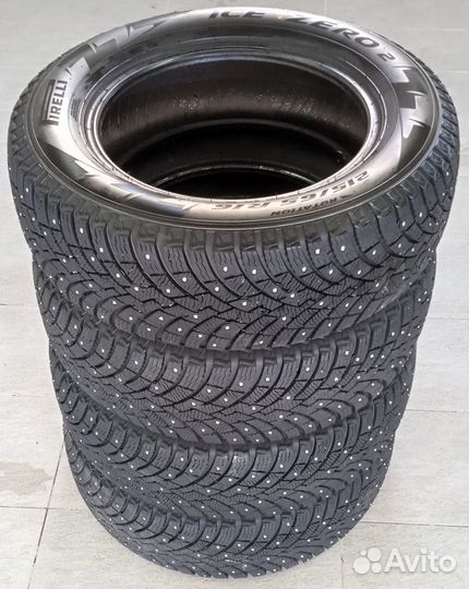 Pirelli Winter Ice Zero 2 215/65 R16 102T