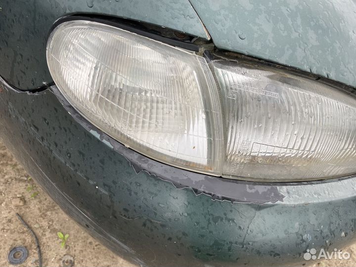 Фара правая Hyundai Elantra 2