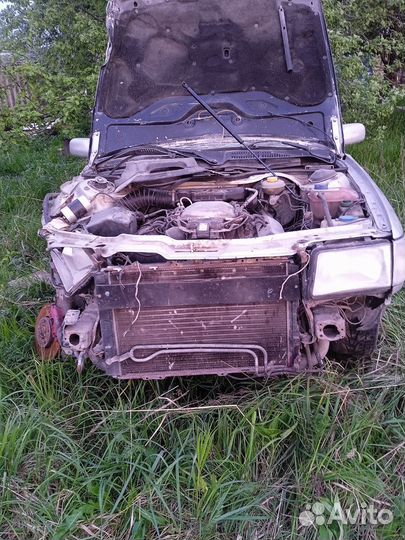 Запчасти на audi 100 c4