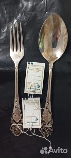 Серебряные вилка и ложка