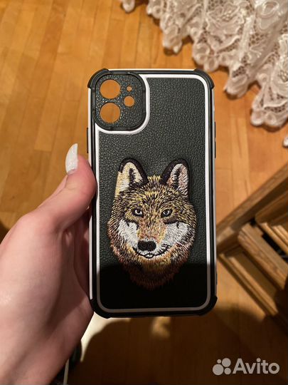 Чехол на iPhone 11