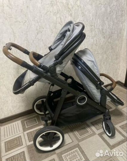 Прогулочная коляска для двойни