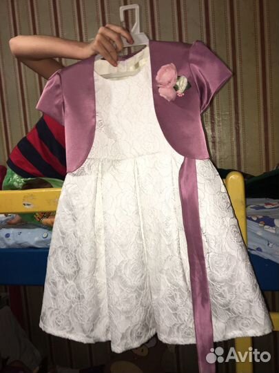 Платье на девочку