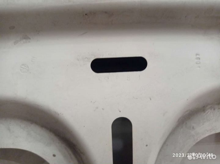 Капот VW Touran (Тауран)