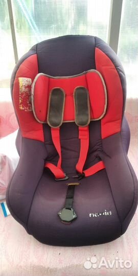 Детское автокресло 9-18 кг