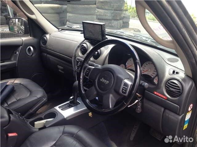 Разбор на запчасти Jeep Liberty 2002-2006