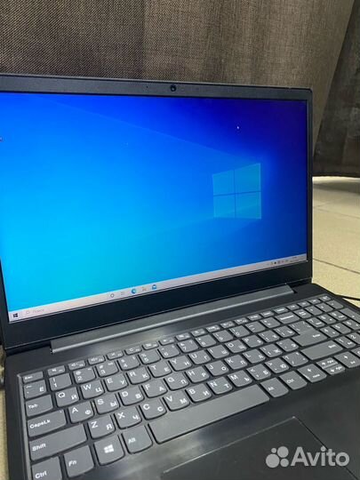 Ноутбук Lenovo
