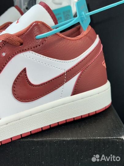 Nike Air Jordan 1 Low Team Red Оригинал